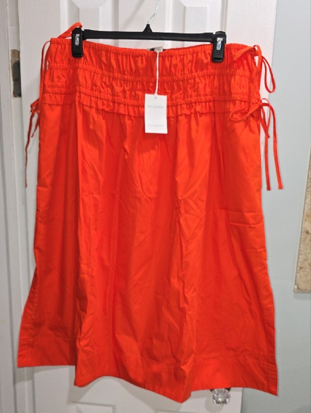 Free Assembly Bright Orange Skirt Size XXL (20) - Picture 2 of 10